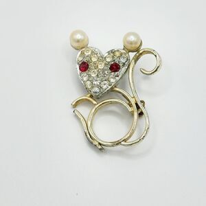 Vintage gold rhinestone pearl mouse brooch